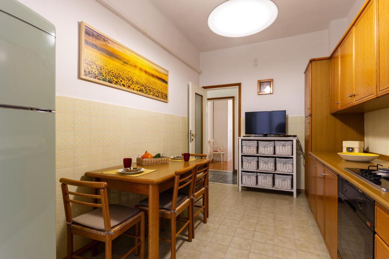 Flower Apartment Мантуя Экстерьер фото